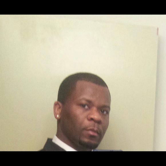 Meet your Posher, Shermone - Picture 1 of 1